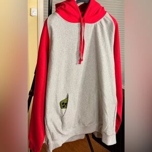 Beautiful Hoodie for Men, 4XL
Very good condition